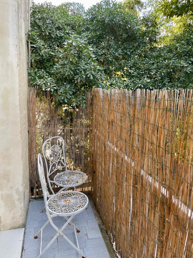 4 Balconi Rooms Paladini B&B E Appartamenti เลชเช ภายนอก รูปภาพ